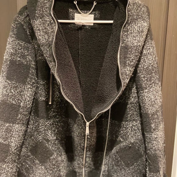BCBGeneration cozy and warm jacket in grey/black. Size M. - Picture 5 of 8